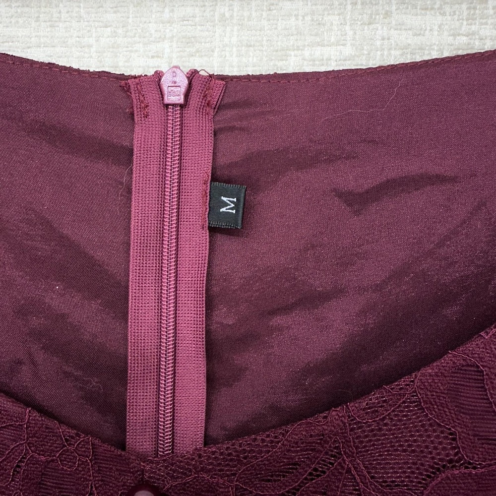 Dress Womens Medium Burgundy Lace Shoulder‎ Puff Sleeve Fit Flare Midi Formal - Picture 7 of 11